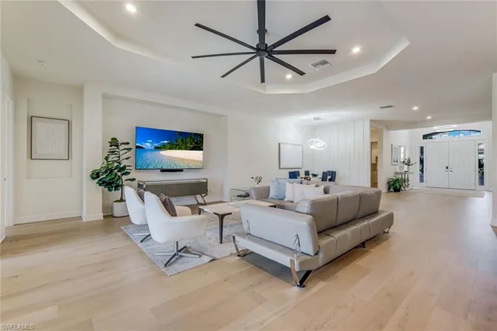 11110 Canal Grande Dr, Fort Myers, Florida 33913