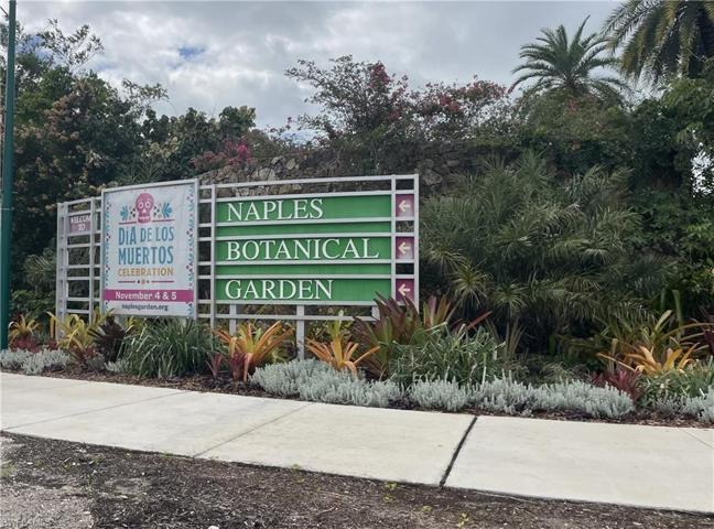 The Botanical Gardens entrance is right on Bayshore