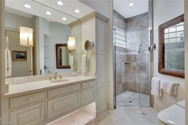 2nd Primary Full Bathroom