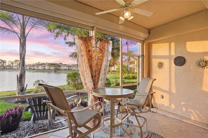 340  Robin Hood  CIR, Naples, FL 34104