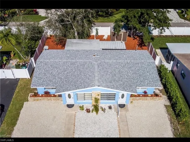 1781 Smugglers Cv A, Naples, Florida 34112