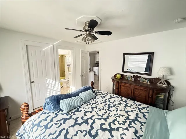 1781 Smugglers Cv A, Naples, Florida 34112