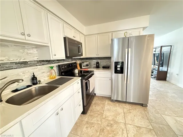1781 Smugglers Cv A, Naples, Florida 34112