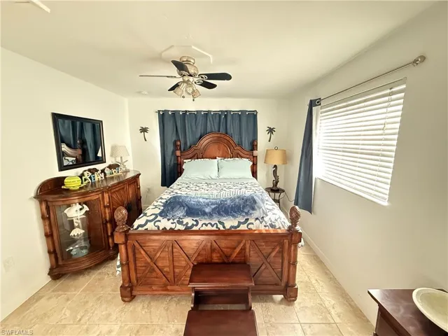 1781 Smugglers Cv A, Naples, Florida 34112