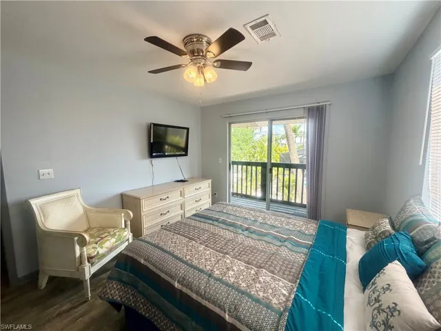200 Mid Island Dr, Fort Myers Beach, Florida 33931