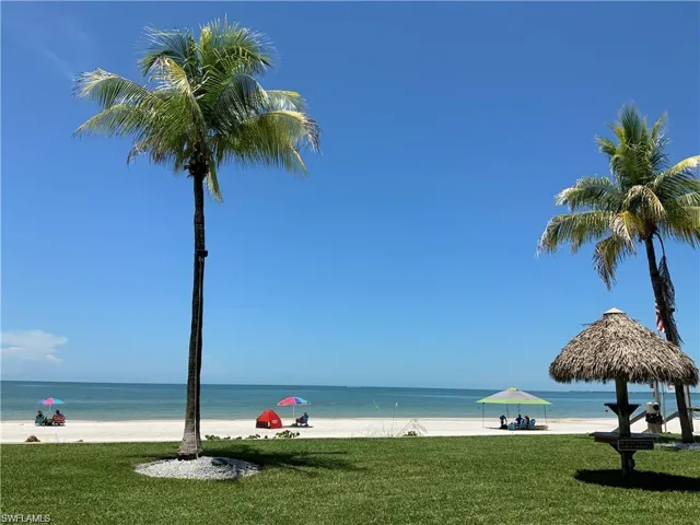 200 Mid Island Dr, Fort Myers Beach, Florida 33931
