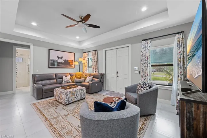 3703  45th NE AVE, Naples, FL 34120