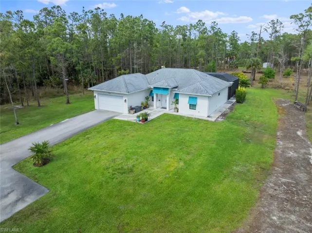 3703  45th NE AVE, Naples, FL 34120
