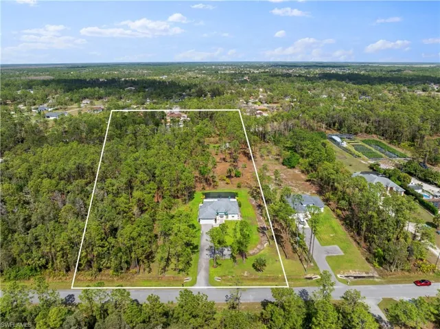 3703  45th NE AVE, Naples, FL 34120