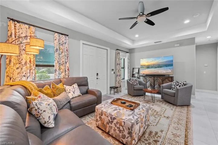 3703  45th NE AVE, Naples, FL 34120