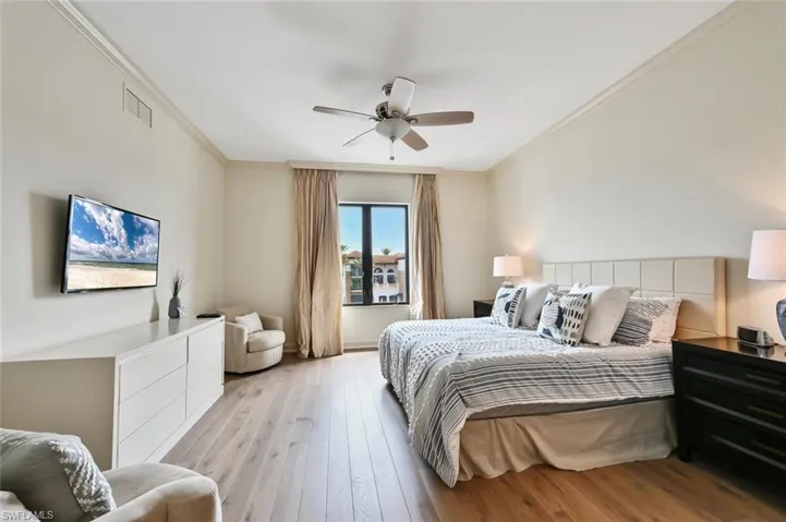 King-Sized Bed