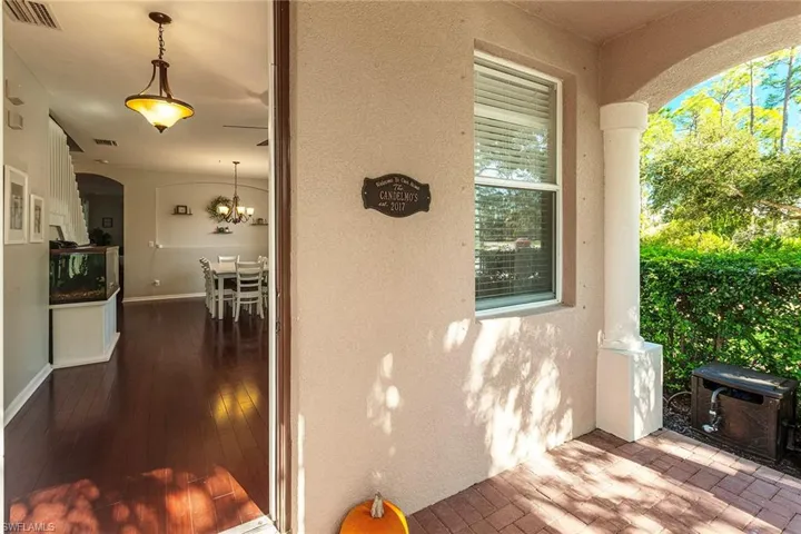 Property entrance with a porch