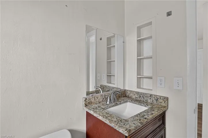 273 Whittier Ave, North Fort Myers, Florida 33917