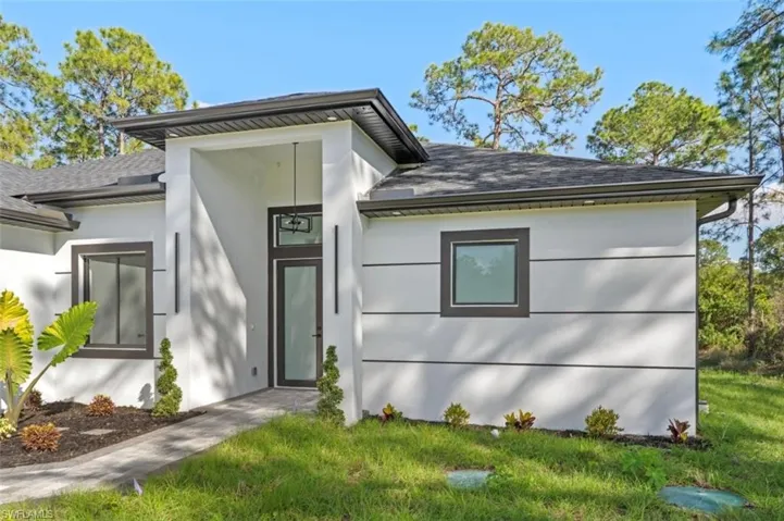 1116 8th Ave, Lehigh Acres, Florida 33972