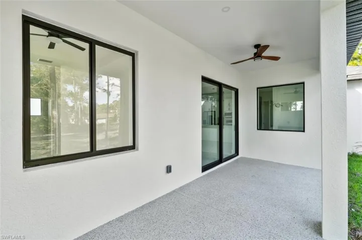 1116 8th Ave, Lehigh Acres, Florida 33972