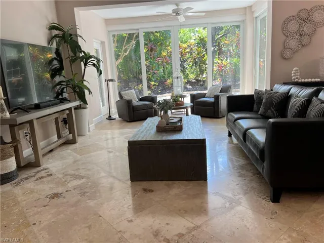 901  Egrets  RUN, Naples, FL 34108