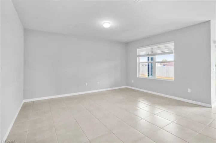 1829 NW 15th  ST, Cape Coral, FL 33993