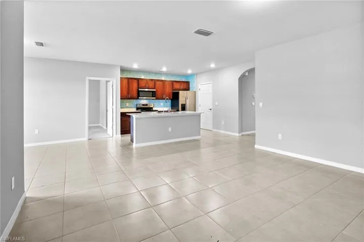 1829 NW 15th  ST, Cape Coral, FL 33993
