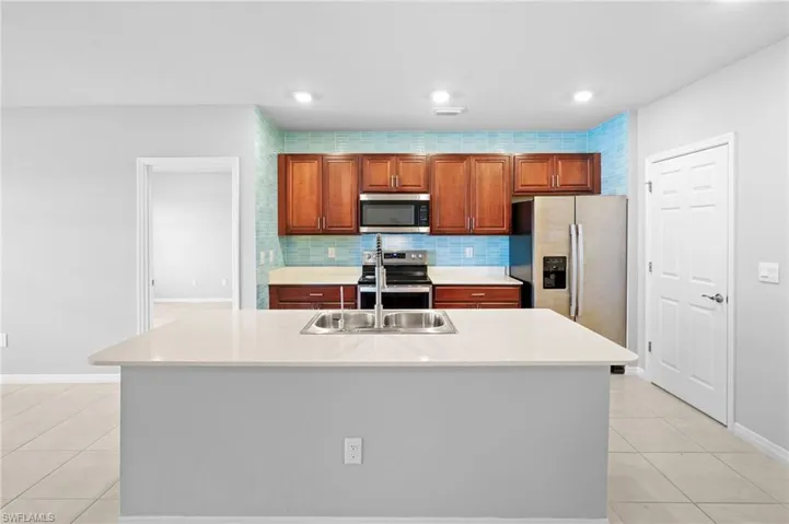 1829 NW 15th  ST, Cape Coral, FL 33993
