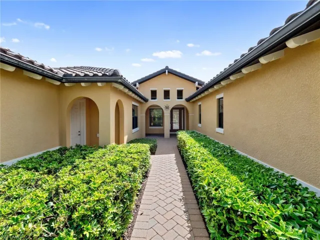 Courtyard Entry