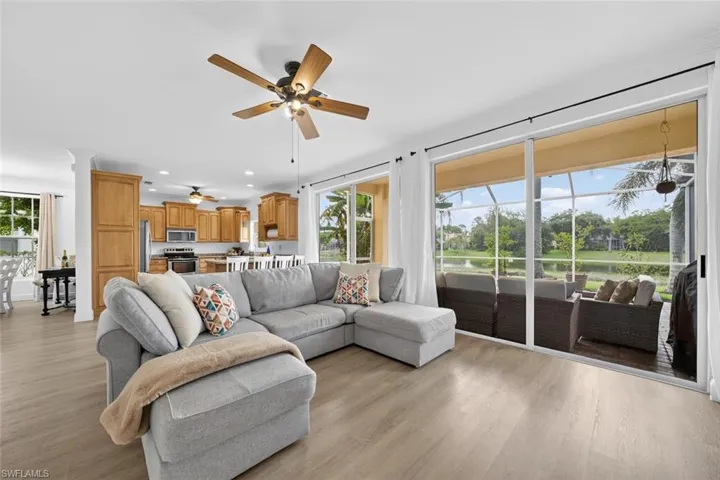 13811  Silver Lake  CT, Fort Myers, FL 33912