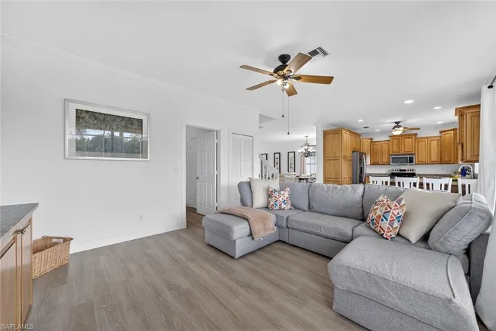 13811  Silver Lake  CT, Fort Myers, FL 33912