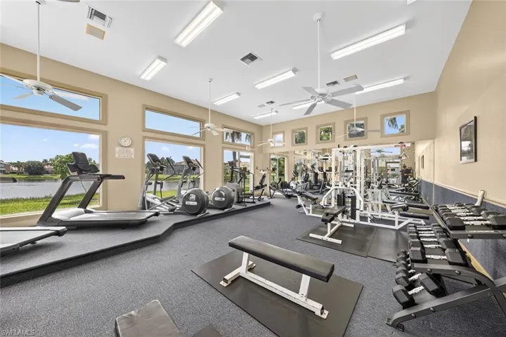 13811  Silver Lake  CT, Fort Myers, FL 33912