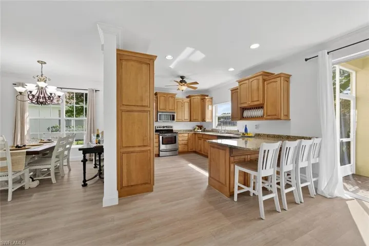 13811  Silver Lake  CT, Fort Myers, FL 33912