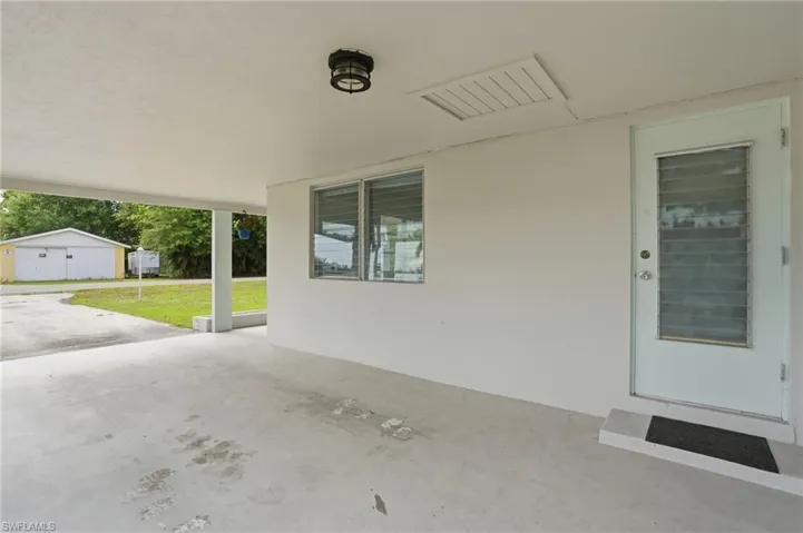372 Altamont Ave, Fort Myers, Florida 33905