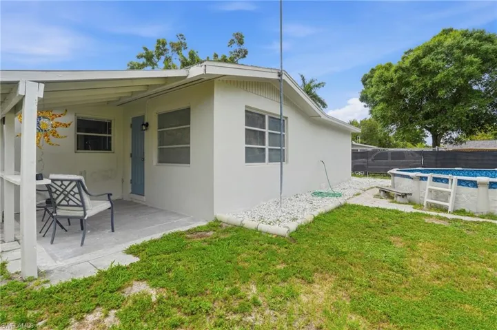 372 Altamont Ave, Fort Myers, Florida 33905