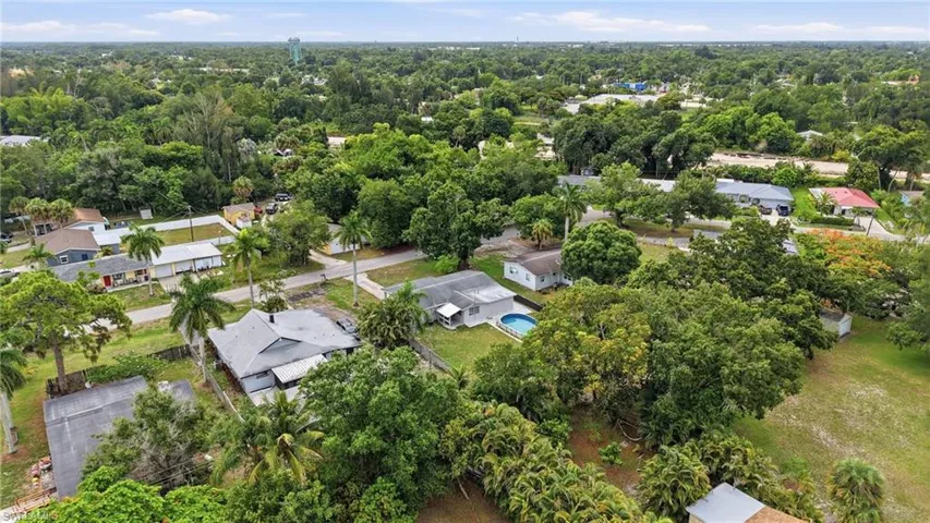 372 Altamont Ave, Fort Myers, Florida 33905