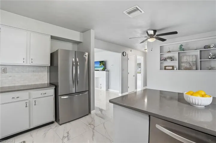 372 Altamont Ave, Fort Myers, Florida 33905