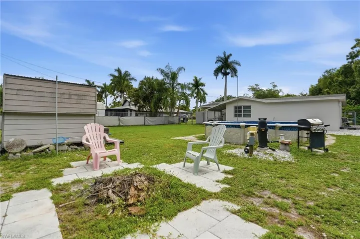 372 Altamont Ave, Fort Myers, Florida 33905