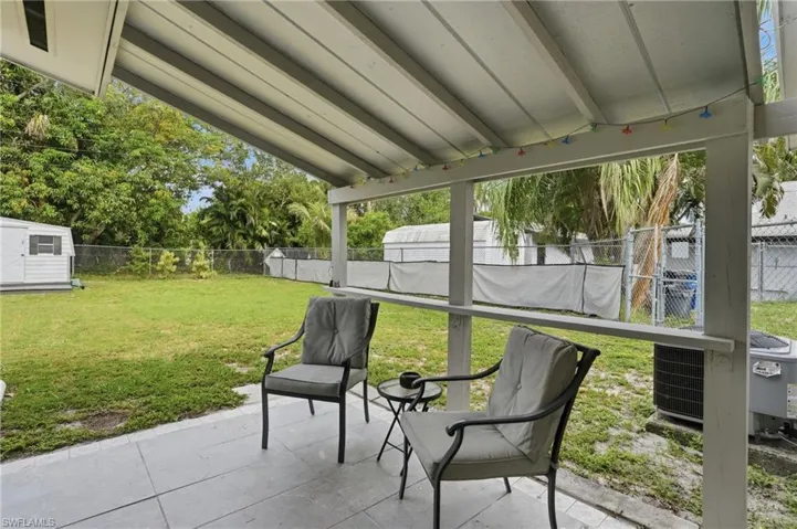 372 Altamont Ave, Fort Myers, Florida 33905