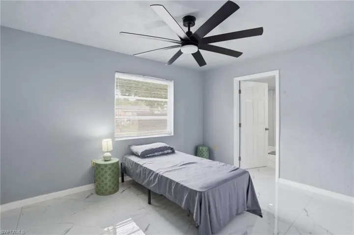 372 Altamont Ave, Fort Myers, Florida 33905