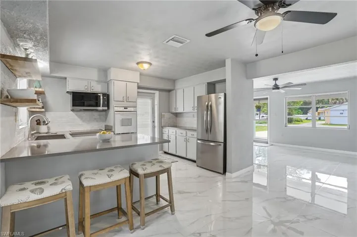 372 Altamont Ave, Fort Myers, Florida 33905