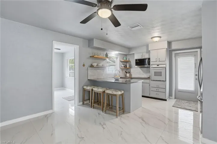 372 Altamont Ave, Fort Myers, Florida 33905