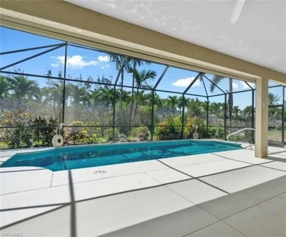 16113 Coco Hammock Way, Fort Myers, Florida 33908