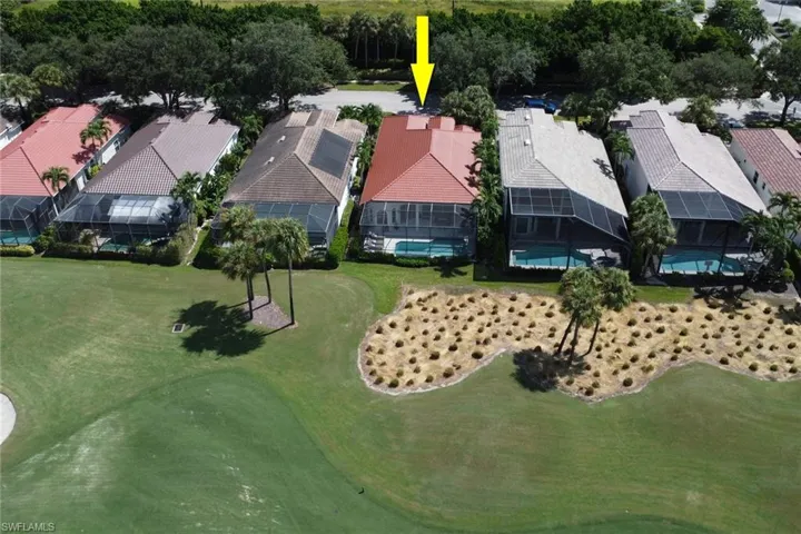 Beautiful neighborhood of homes overlooking the 9th? Fairway and Green.