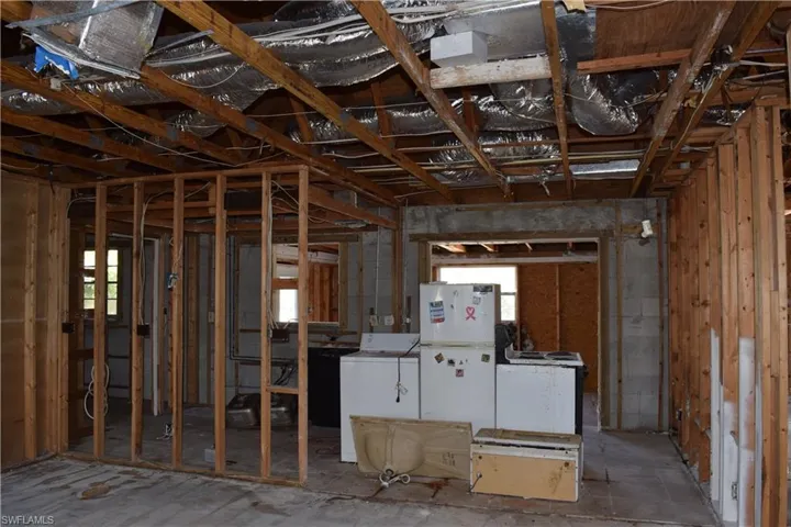 Miscellaneous room featuring washer / clothes dryer