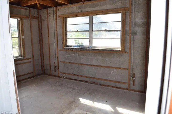 2008  Lotus  RD, Fort Myers, FL 33905