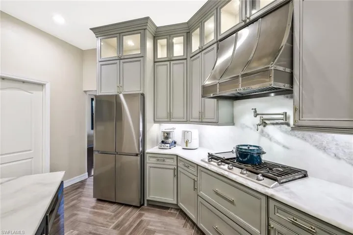 3132 Se 8th Ave, Cape Coral Fl 33904