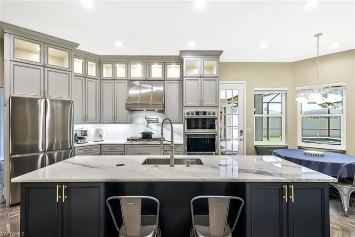 3132 Se 8th Ave, Cape Coral Fl 33904