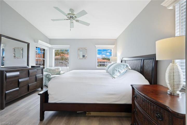 2486 Orchid Bay DR # 204, NAPLES FL 34109