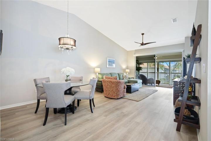 2486 Orchid Bay DR # 204, NAPLES FL 34109