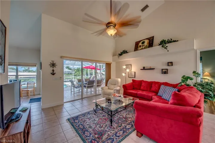 5244 Willow Ct, Cape Coral, Florida 33904