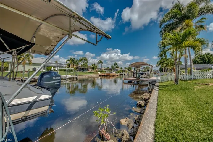 5244 Willow Ct, Cape Coral, Florida 33904