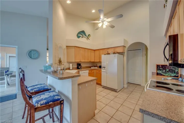 5244 Willow Ct, Cape Coral, Florida 33904