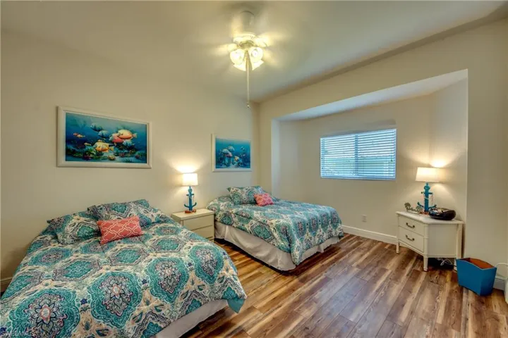 5244 Willow Ct, Cape Coral, Florida 33904