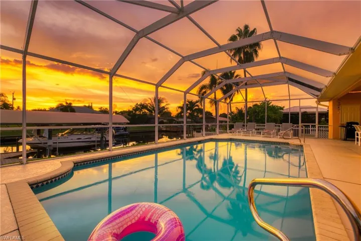 5244 Willow Ct, Cape Coral, Florida 33904